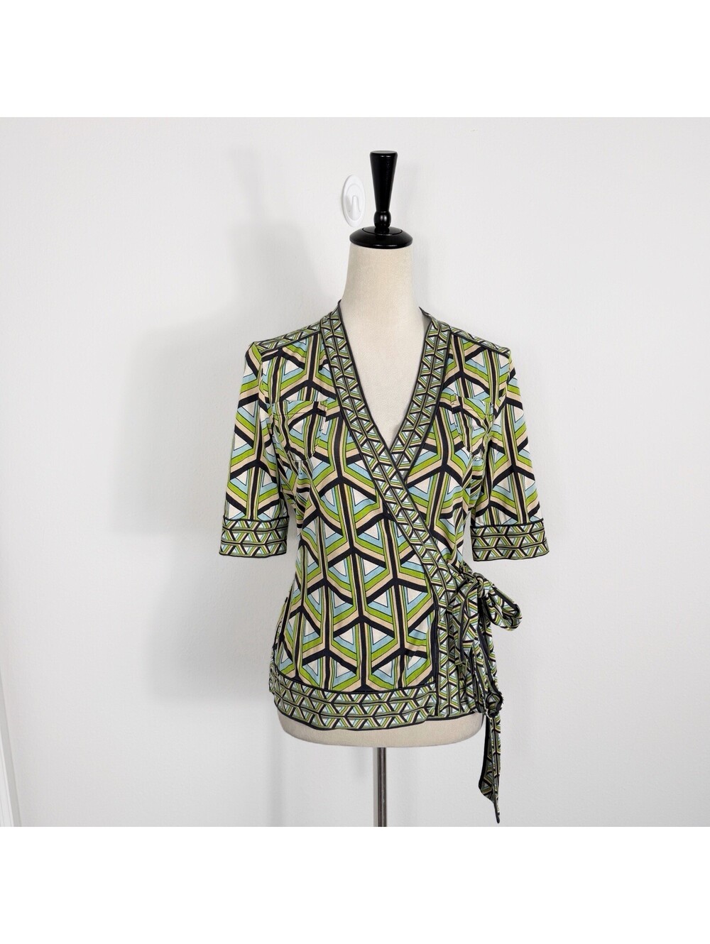Diane von Furstenberg DVF 100% Silk Geometric Wrap Tie Top Blouse Women's Medium